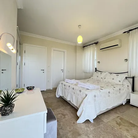Islamlar 4 Bedroom 9669 *