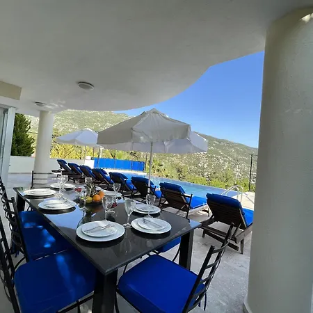 Islamlar 4 Bedroom 9669 Kalkan