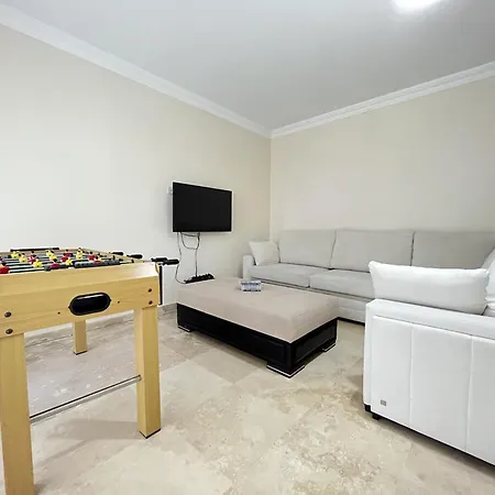 Islamlar 4 Bedroom 9669 Villa