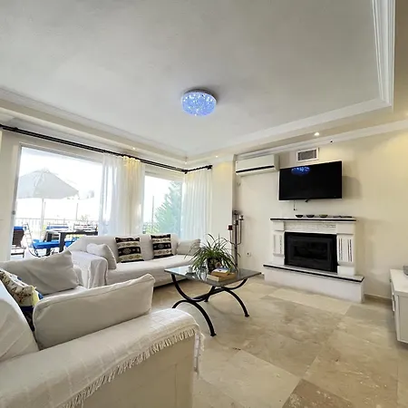 Islamlar 4 Bedroom 9669 Калкан