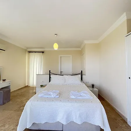 Islamlar 4 Bedroom 9669 * Калкан